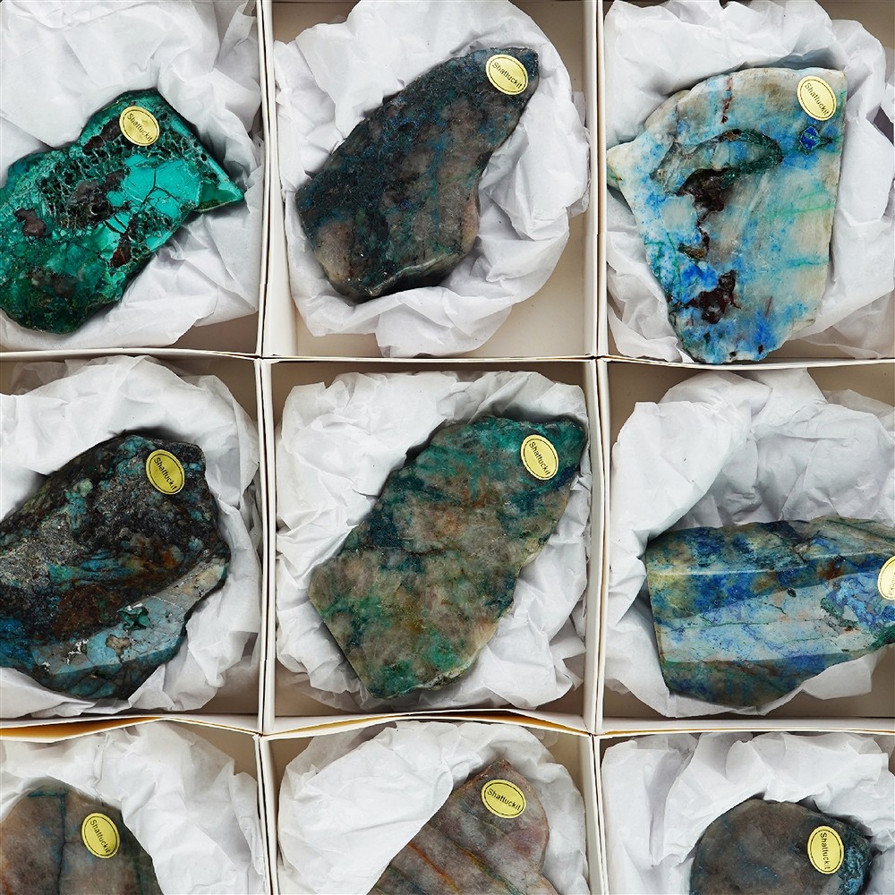 One side polished pieces Shattuckite, 05 - 09cm (12 pcs./ PU) | Marco Schreier