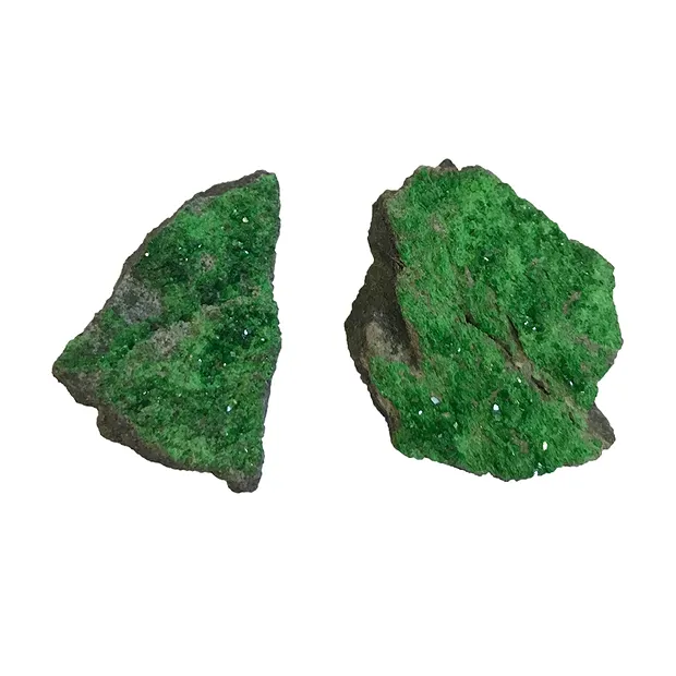 Uvarovite with certificate card in pouch | wholesaler gems & healing stones