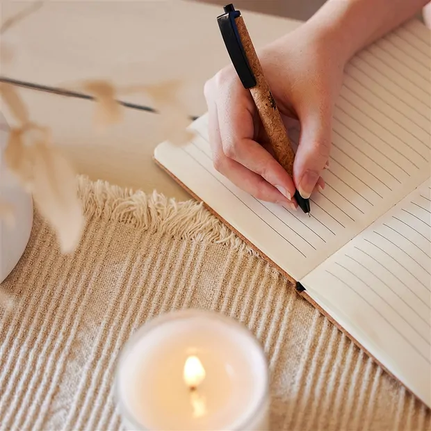 Taccuino in quarzo rosa, 18 x 14 cm | Gemme Schreier, pietre curative e gioielli