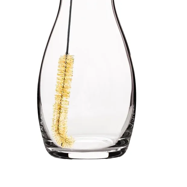 VitaJuwel cleaning brush for "Era" carafe | wholesaler gems & healing stones