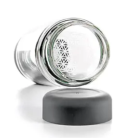 Vita Juwel inu! Lava Grey bottle with Rock Crystal | Marco Schreier