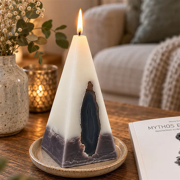 Bougie avec Agate, pyramide, blanche, anthracite, 11,5cm | Marco Schreier