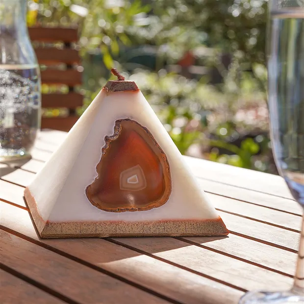 Kerze mit Achat, Pyramide, weiß, gold, 11,0cm | Marco Schreier