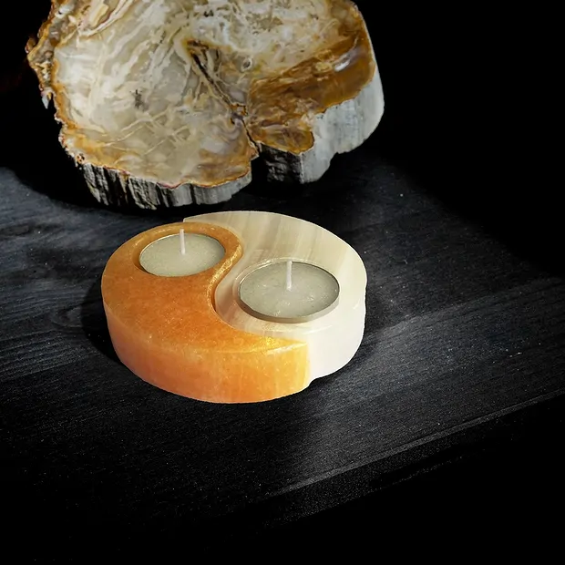 Calcite (orange, white) tea light, Yin Yang, 10cm | Marco Schreier