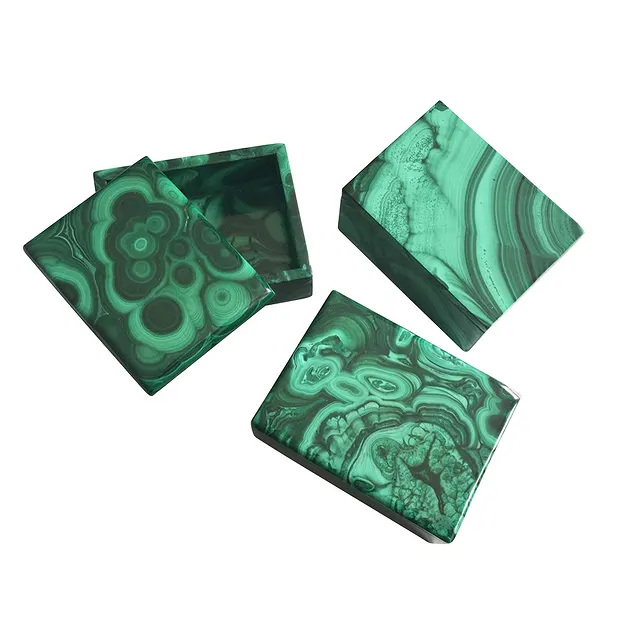 Malachite jewelry box (stab.), 6.0 x 4.5cm | wholesaler gems & healing stones