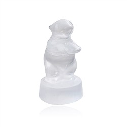 1028903766 Incisione di orso polare, selenite (bianca), 5,2 cm | Marco Schreier