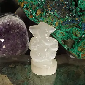 Incisione di selenite, Ganesha, 9,5 x 5,0 cm | grossista gemme e pietre curative