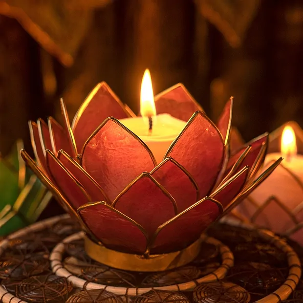 Lotus tea light Capiz shell red | wholesaler gems, healing stones & jewelry