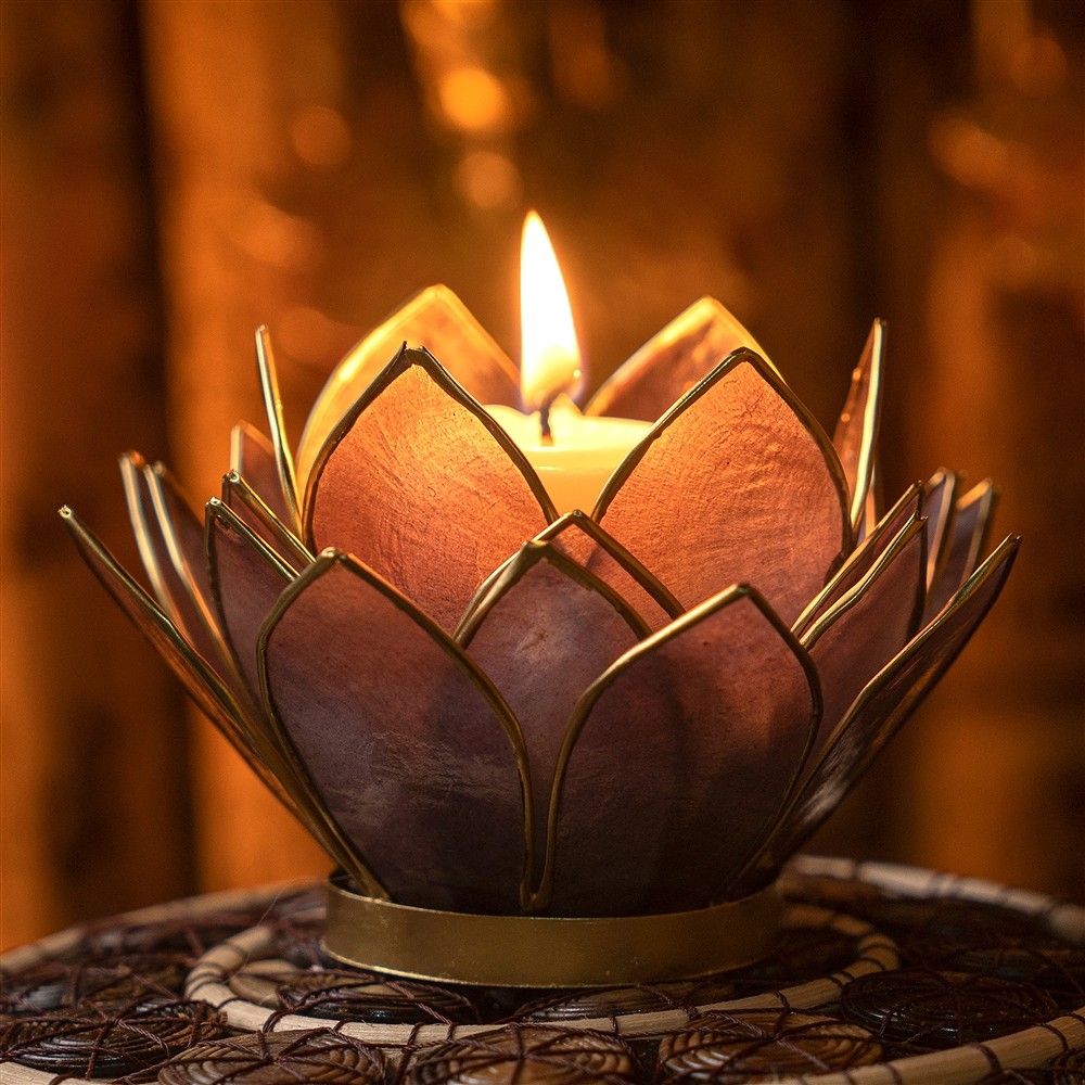 Lotus tea light Capiz shell violet | wholesaler gems, healing stones & jewelry