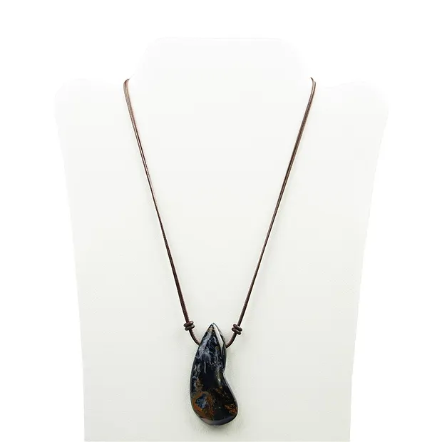 Collana in cotone, marrone, 45 cm, acciaio inossidabile | Marco Schreier