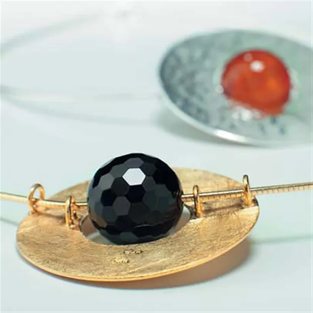 Varius-Kreis Silber vergoldet gehämmert, 50mm | Edelsteine, Heilsteine & Schmuck