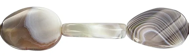 Filo di Lente, Agata (Botswana), leggermente ritorto, 30 x 22 mm | Marco Schreier