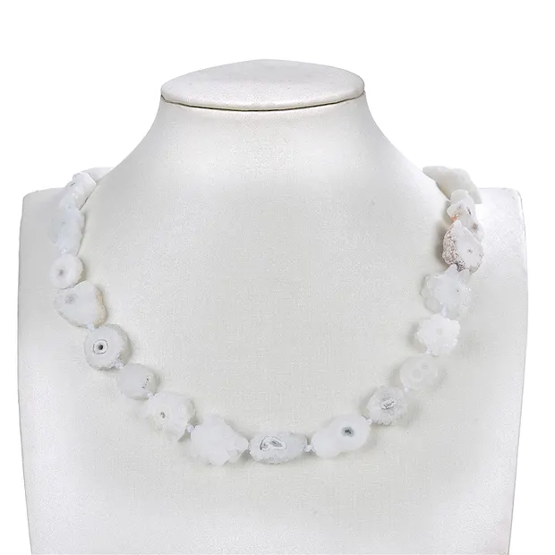 Strand of slices, Agate (white) (Druzy Flower),16 - 22mm | Marco Schreier