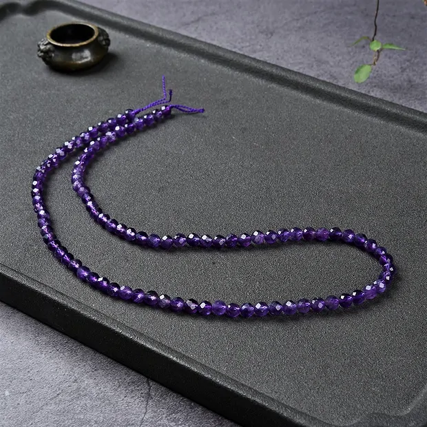 Strang Kugeln, Amethyst, facettiert, 04mm | GH Edelsteine, Heilsteine & Schmuck