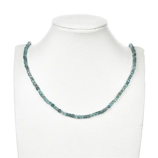 Rang de colliers, apatite claire (stab.), facetté, 04mm (39cm) | Marco Schreier