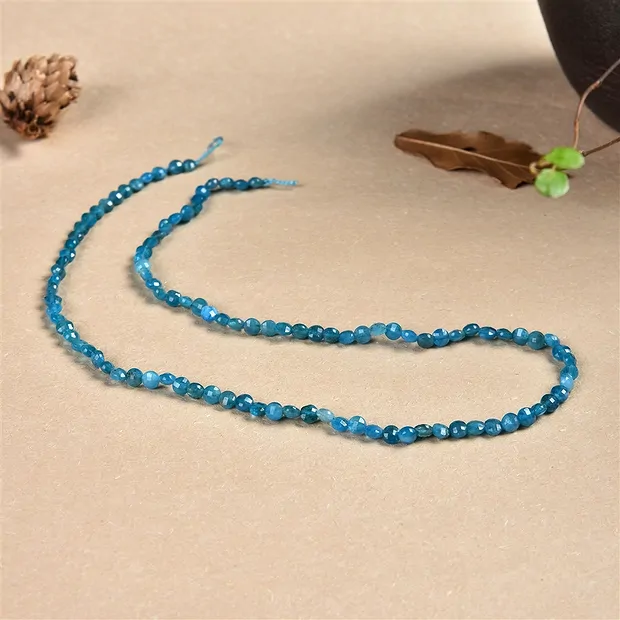 Button strand, apatite (stab.), faceted, 02 x 03mm | Marco Schreier