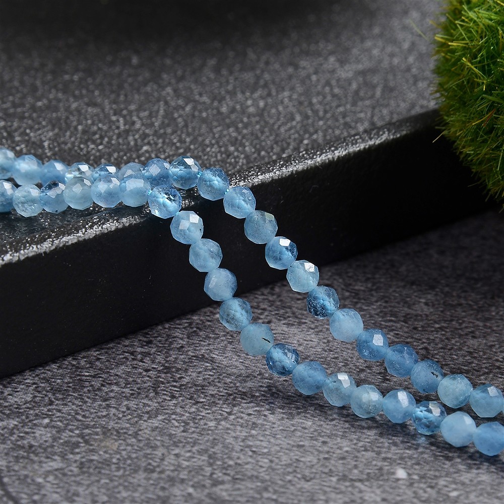 Strang Kugeln, Aquamarin (dunkel), facettiert, 03mm (39cm) | Marco Schreier