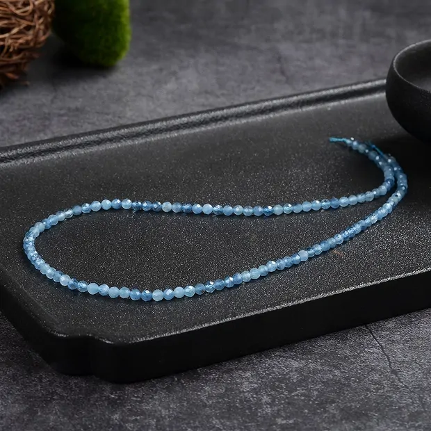 String Beads, Aquamarine (dark), faceted, 03mm (39cm) | Marco Schreier