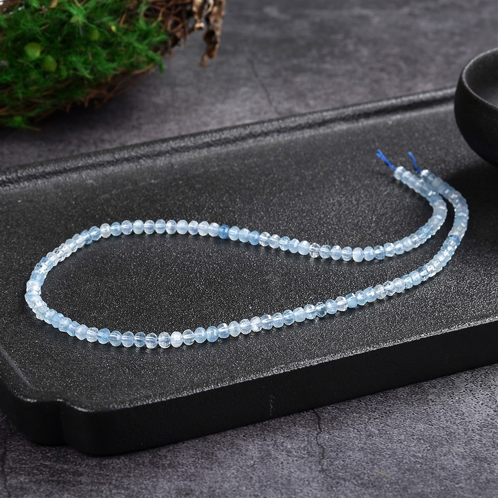 Rang de colliers Boutons/Lanterne, Aigue-marine A, 03 x 04mm, facettes | Marco Schreier