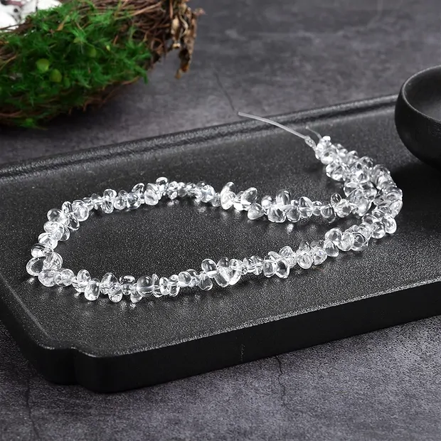 Strand of nuggets, Rock Crystal, 04-05 x 07-09mm (39cm) | Marco Schreier