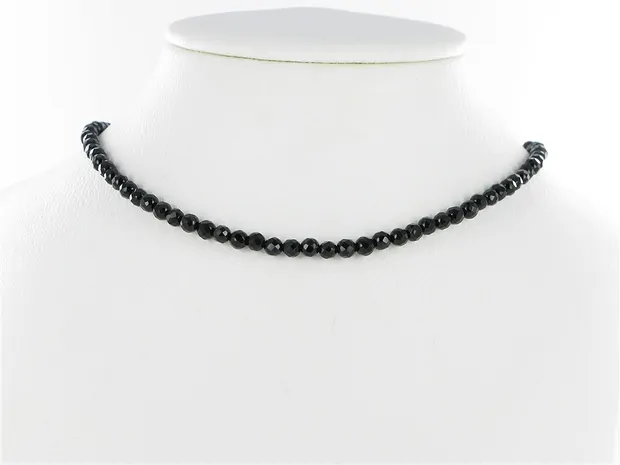 String Beads, Onyx (dyed), faceted, 04mm | wholesaler gems & healing stones