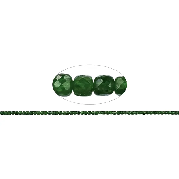 Rang de colliers, Chromdiopside, facetté, 04 x 04 x 04mm (39cm) | Marco Schreier