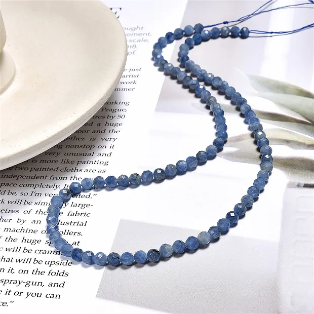 String Beads, Kyanite blue (stab.), 04mm, faceted | Marco Schreier