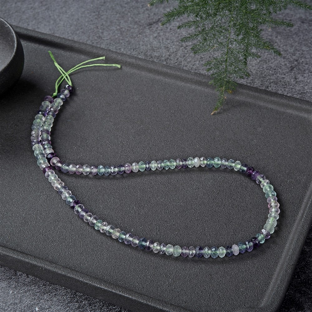 Cordón botón, fluorita, facetado, 02 x 04mm (39cm) | Marco Schreier