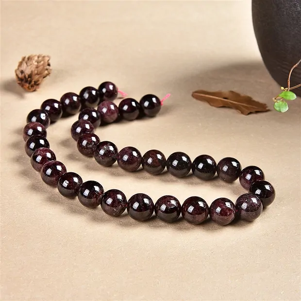 String Beads, Garnet, 14mm | minerals wholesale - gems, healing stones & jewelry