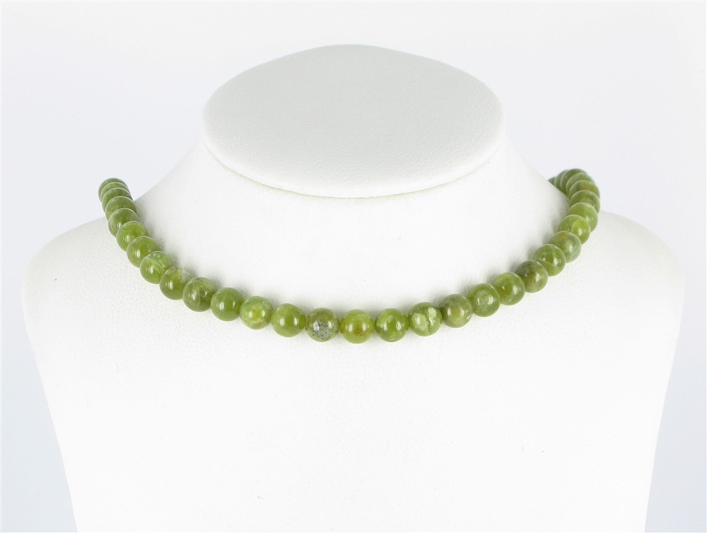 Filo di perle, verde granato (Grossulare), 08 mm (39 cm) | Marco Schreier