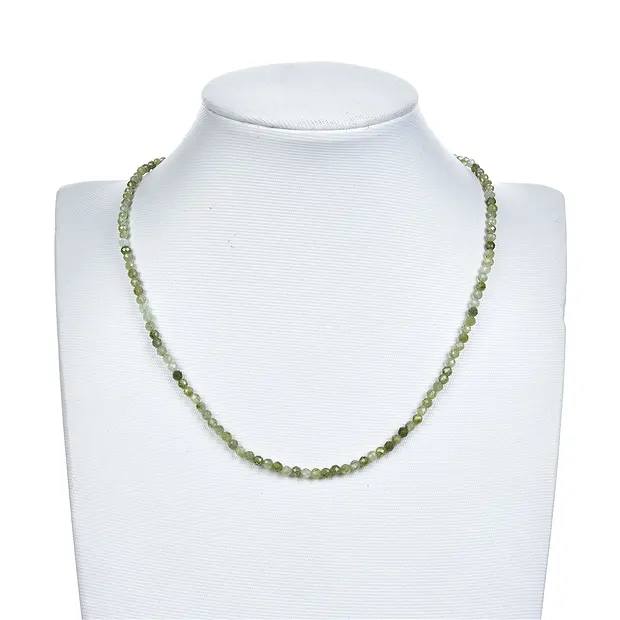 Filo di perline, verde granato (Grossulare), sfaccettato, 04mm (39cm) | Marco Schreier