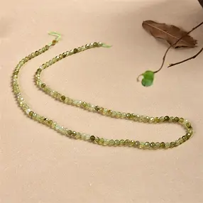 Strang Kugeln, Granat (Grossular), 04mm, facettiert (39cm) | Marco Schreier