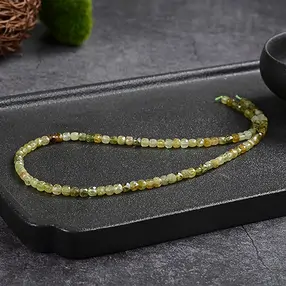 Rang de collier, grenat (grossular), 04mm, facetté (39cm) | Marco Schreier