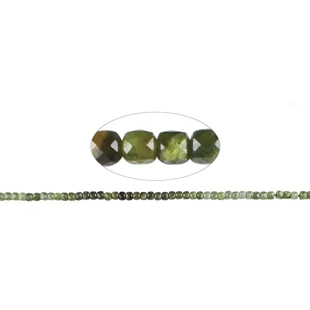 Strang Würfel, Granat grün (Grossular), facettiert, 04mm | Marco Schreier
