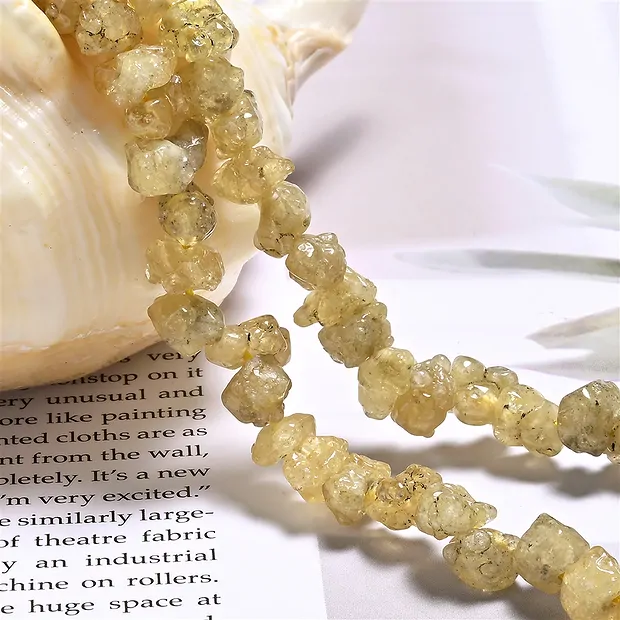 Rang de colliers Nuggets, grenat (jaune), 06-08 x 07-09mm (39cm) | Marco Schreier