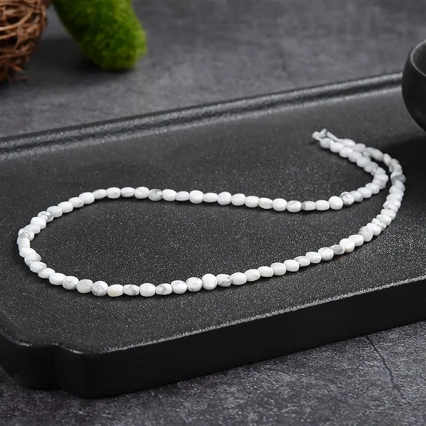 Rang de collier, Pièce, Magnésite, facetté, 04 x 02mm | Marco Schreier