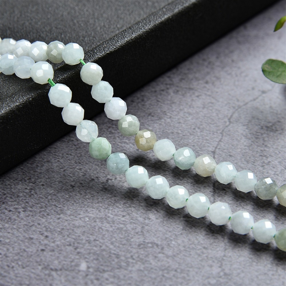 Rang de colliers boules, Jadéite (Birmanie), à facettes, 04mm | Marco Schreier