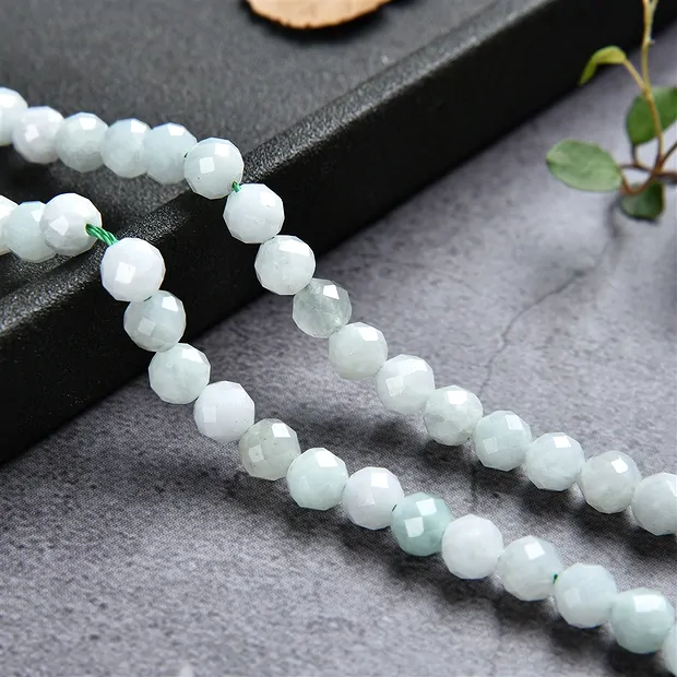 String Beads, Jadeite (Burma), faceted, 05mm | wholesaler gems & healing stones