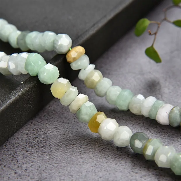 Strand Button Freeform, Jadeite, faceted, 03-06 x 07-08mm | Marco Schreier