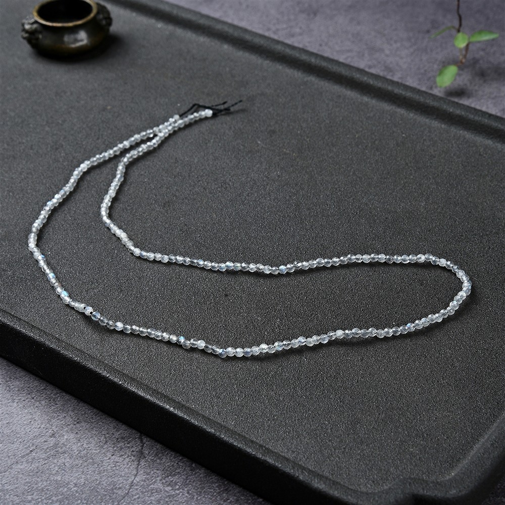 Strang Kugeln, Labradorit (bedampft), facettiert, 02mm | Marco Schreier