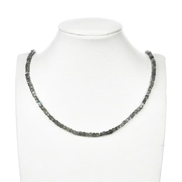 Cubo a fili, labradorite, 04 mm, sfaccettato (39 cm) | Marco Schreier