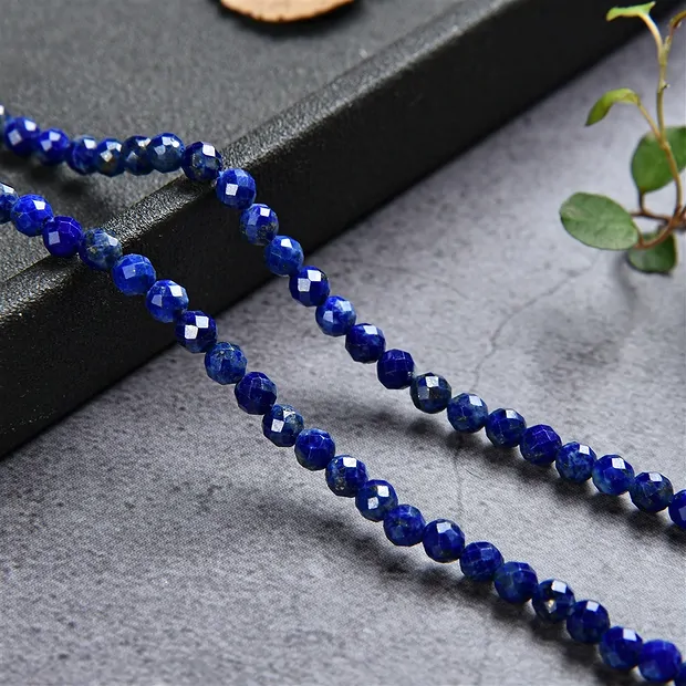 Rang de collier boules/boutons, Lapis-lazuli A, facetté, 03 x 03mm | Marco Schreier
