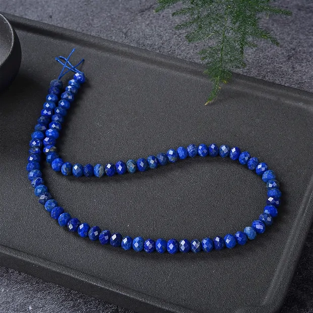 Rang de collier Boutons, Lapis-lazuli, facetté, 05 x 07mm (39cm) | Marco Schreier