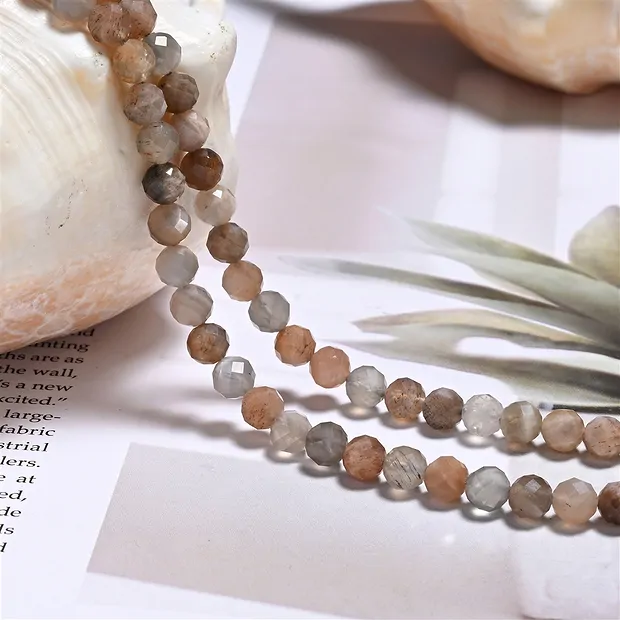 String Beads, Moonstone (multicolored), faceted, 06mm | Marco Schreier