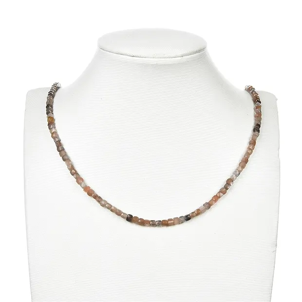 Strang Würfel, Mondstein (bunt), facettiert, 04 x 04mm | Marco Schreier