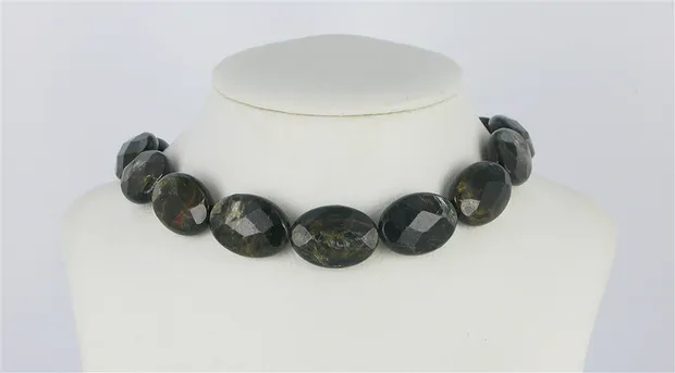 Strang Linse, Muskovit-Glimmer, facettiert, 25 x 18mm | Marco Schreier