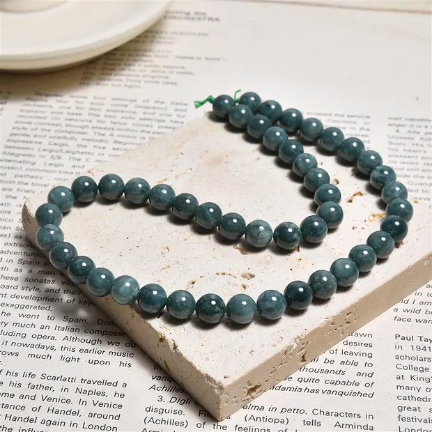 String Beads, Jade (Guatemala), 09mm (39cm) | wholesaler gems & healing stones