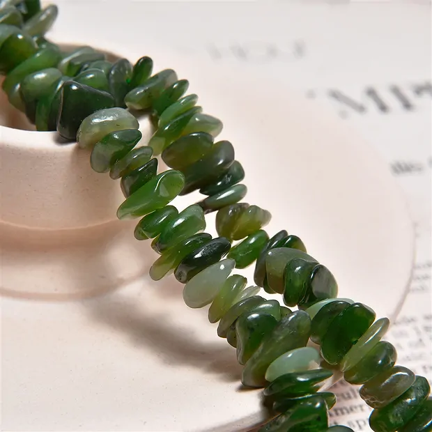 Strand splinter, Nephrite, 03-04 x 08-12mm | wholesaler gems & healing stones
