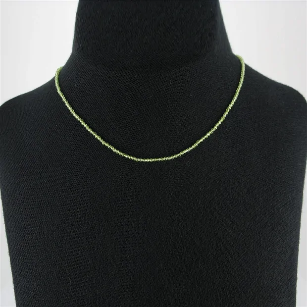 String Beads, Peridote, 02,2mm | minerals trade - gems, healing stones & jewelry