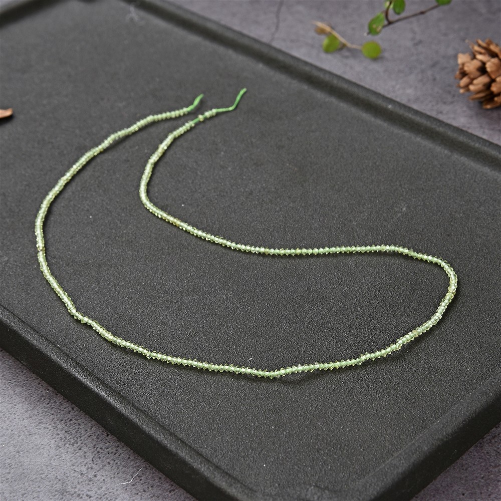 Rang de colliers Boutons/Disque, Péridot, facetté, 01 x 02mm (33cm) | Marco Schreier